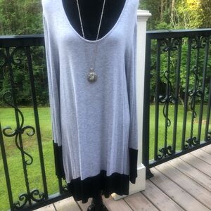 Long Elegant Legs TALL Gray and Black Women's Top XL